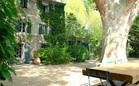 Maison D'hôtes Campagne-baudeloup Lʼisle-sur-la-sorgue