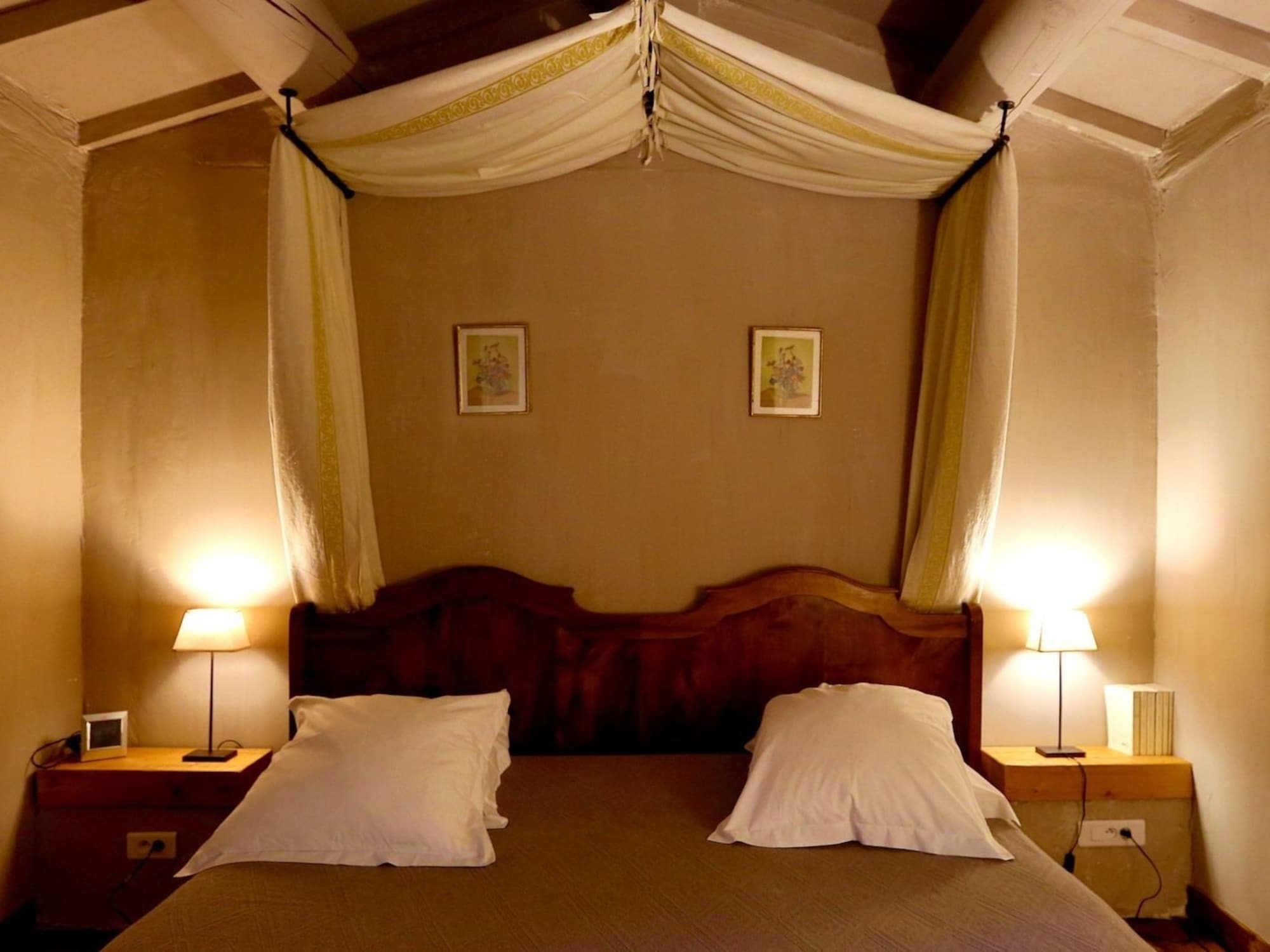 Maison d'hôtes Campagne-Baudeloup LʼIsle-sur-la-Sorgue Extérieur photo